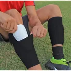 Porta Caneleira Infantil E Adulto Preta Futebol Suporte Para Caneleira
