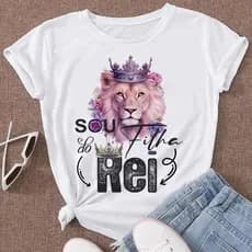 T-shirt Feminina Babylook Blusa Cristã Estampa Evangélica Leão de Judá Camisetinha