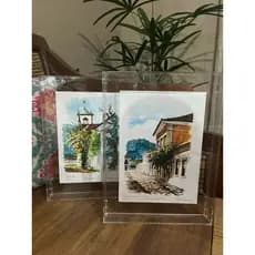 Moldura de parede em Acrilico