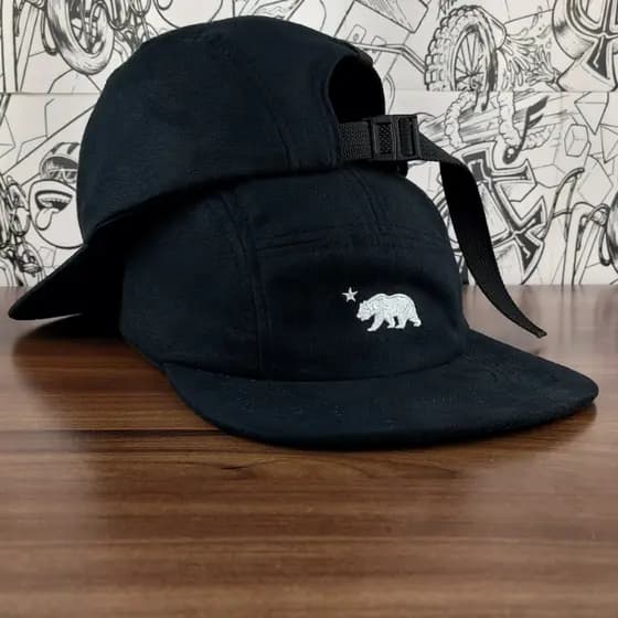 Boné Five Panel Aba Reta Urso Bordado Anth Co Original Premium Camurça Fitão Strapback Skatista