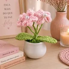 Flor decorativa em crochê com vaso plástico 10cm - Sortida