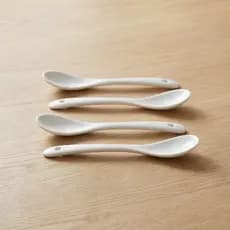 Kit 4 Colheres de Porcelana 11cm para Sobremesa Café Açúcar e Sal Brancas Resistente Uso Diário Cozinha