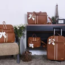 Kit Bolsa Mala Maternidade New York Cacau/Off - 06 Peças