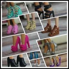 Botas De Boneca Femininas MARVER , Sapatos De Plástico Fashion De 30 Cm Coloridos Pé De 2.2 ~ 2.4 De Comprimento