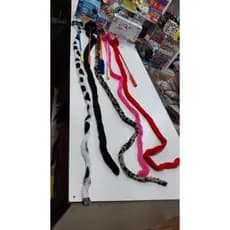 Kit com 25 Cobrinha marionete de pelúcia cores variadas, susto garantido.