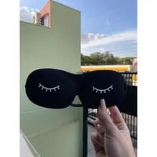 2 máscaras de dormir na cor preta com sublimação de cílios ( com elástico )