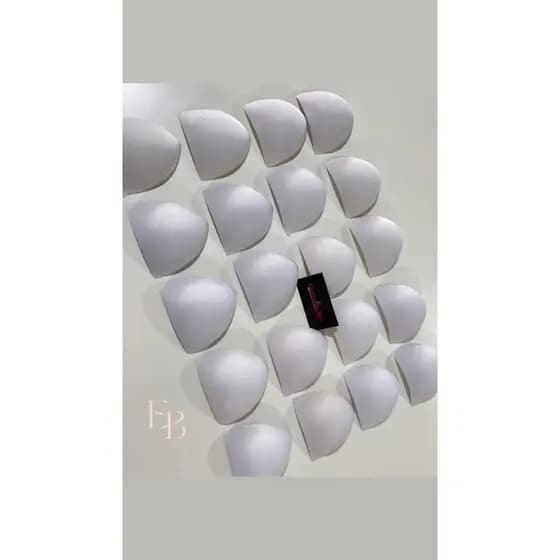 Bojo cortininha PP em espuma P.U na cor branco