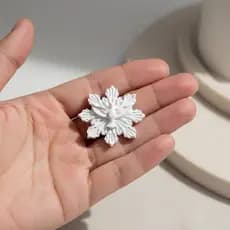 Kit 30 Peças Divino Espírito Santo Resina Branca para Lembrancinha Batizado e Decoração Religiosa