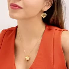 Kit Colar e Brincos Coração Dourado Feminino Delicado