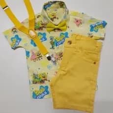 Conjunto temático infantil bob esponja contendo camisa short suspensório e gravata roupa personagem