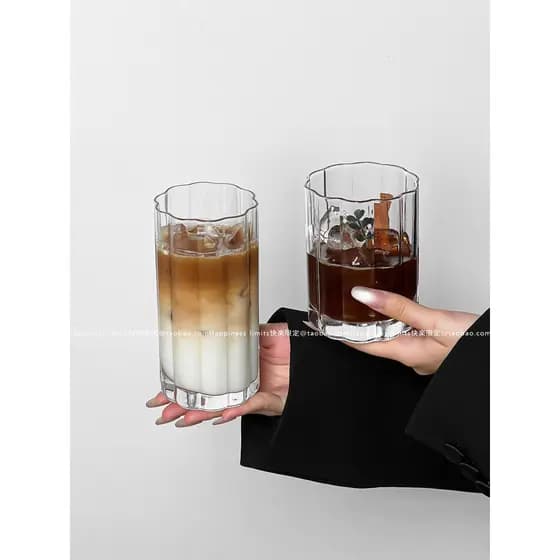 Copo de Vidro Listrado Premium | Café Gelado, Latte e Chá | Design Sofisticado | 2 Capacidades | Uso Diário