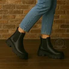 Bota Coturno Feminino Tratorada Chelsea Macia Confortável Snapshoes