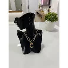 Busto expositor para joias e bijuterias Brinco e Colar