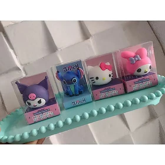 Apontador formato 3D Hello Kitty and friend da Leo artes e Stich