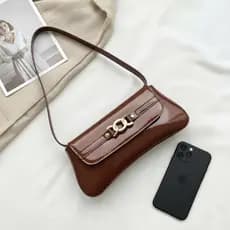 Bolsa Feminina de Ombro Verniz Café Baguete Estilosa Casual Celular
