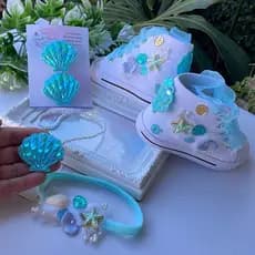 Kit Tênis Menina Fundo do Mar Tiffany Sapatinho + Prendedor Chupeta Laço Decorado Presilha ou Tênis