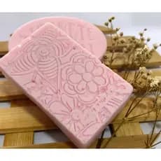 Sabonete Artesanal de Rosa mosqueta e Argila Rosa