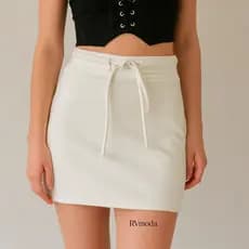 Short Saia Feminino Cintura Alta Cordinha Tecido Neoprene Moda Gringa Tendência Verão Lançamento