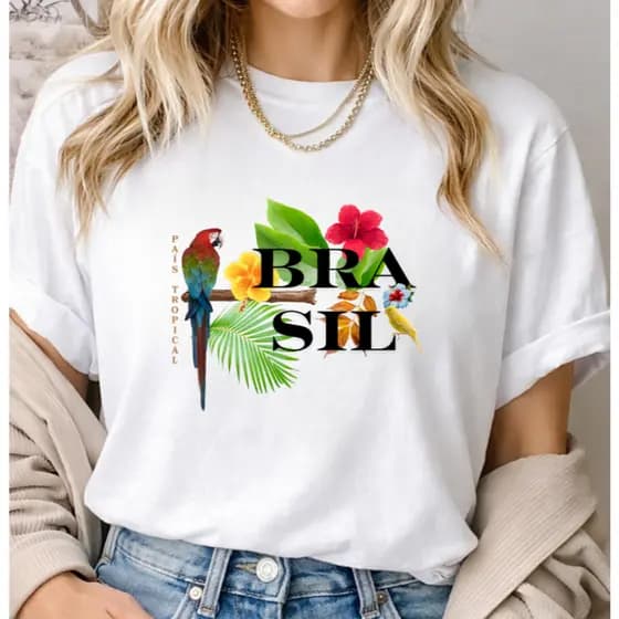 Camisa Feminina Estampa Arara Brasil Camiseta Gola Redonda 100% Algodão Tropical