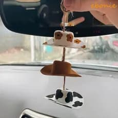 EBONIE Pingente De Espelho Retrovisor , Mini Boné Pendurado Ornamento Carro , Padrão De Vaca Chapéu De Cowboy Decoração