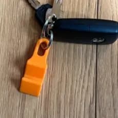 Chaveiro Suporte para Celular Portátil | Stand para Smartphone | Impressão 3D Compacto