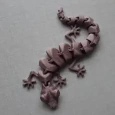Salamandra Articulada 17 cm - Impressão 3D