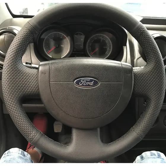 capa de volante costurada Fiesta/Ecosport