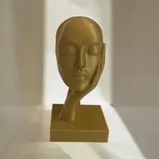 Escultura Decorativa Rosto Feminino Minimalista Dourado | Estátua Moderna para Sala, Quarto ou Escritório