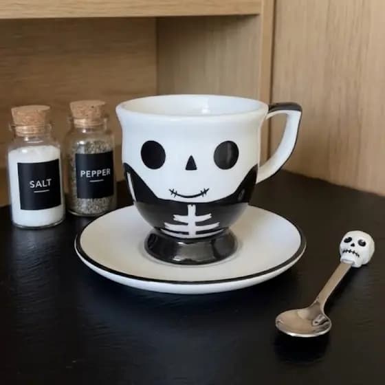 Xícara esqueleto caveira Halloween de porcelana 180ml