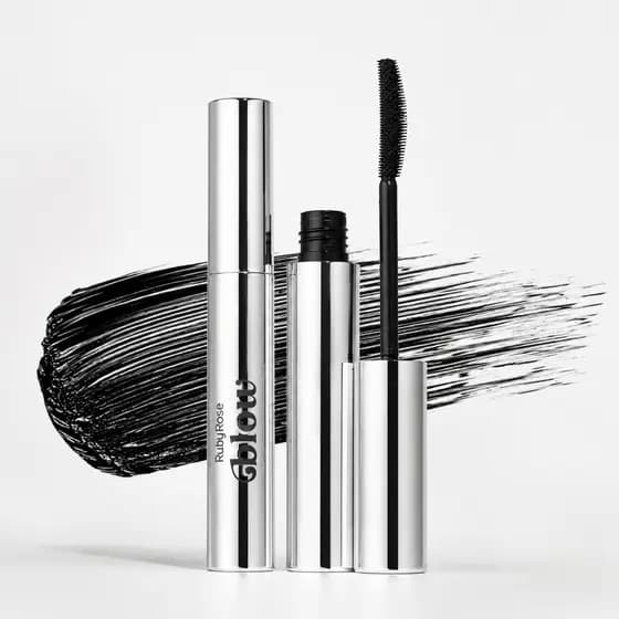 Mascara Para Cilios Dramatic Back To Black Linha Blow - Ruby Rose Rimel Volume e Precisão