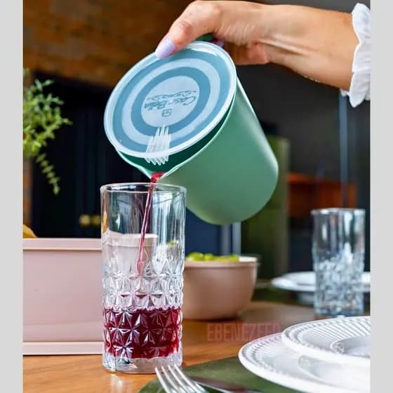 Jarra de Suco Agua Plastico Grande Com Tampa 1,8L Vitamina Refrigerantes Promoção