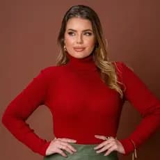 Blusa Cacharrel Tricot canelado gola role ideal para dia a dia