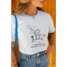 T-shirt O Essencial É Invisível: Conforto e Significado em Cada Detalhe