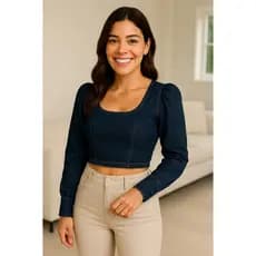 Cropped Jeans Manga Longa com Botões  Elegância Atemporal