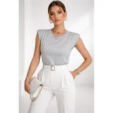 T-shirt Muscle Tee com Ombreiras  Estilo e Conforto em Viscolycra