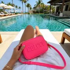 Bolsa Feminina Colcci Transversal Emborrachada Casual Alça Regulável Premium