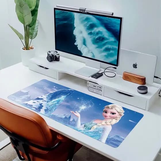 MousePad Grande Grande 80x30 Do Frozen Com Elsa E Anna Em Neoprene De  Antiderrapante