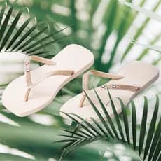Chinelo Feminino Rasteirinha Sandália Casual com Glitter Leve Confortável Elegante