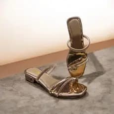 Tamanquinho Feminino,  Tamanquinho saltinho baixo, Tamanquinho Salto baixo