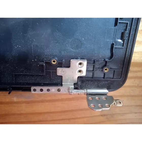 Dobradiça direita (uma) notebook Multilaser PC103