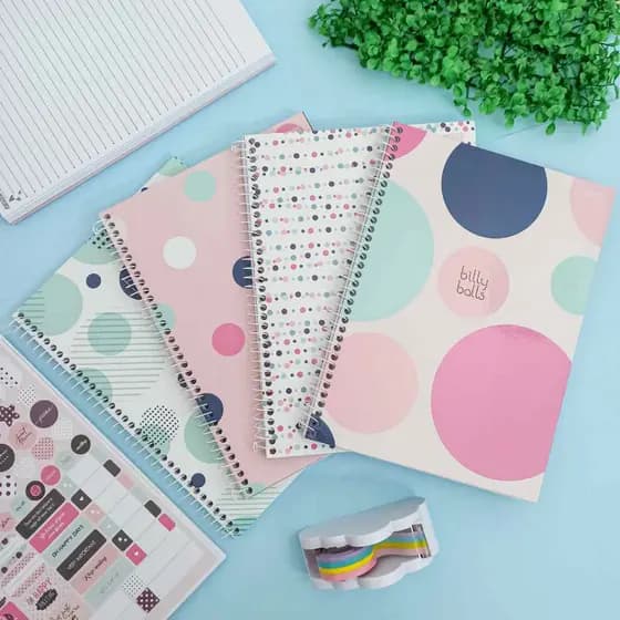 Caderno Espiral Capa Dura Feminino 80 Folhas Billy Balls