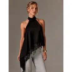 Blusa feminina com renda assimétrica elegante em duna - Cropped feminino moda blogueira tendência 2026 inverno atemporal