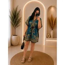 Kaftan Indiana Curto com Modelagem Solta e Ajuste na Cintura saida de praia