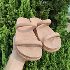 Sandália Feminina Birken Injetada Confortável Estilosa Leve Casual Moderna Versátil Prática