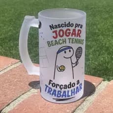 Caneca de Chopp Personalizada para Pai Nascido Pra Jogar Beach Tennis forçado a trabalhar