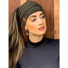 Touca de Lã Feminina para Rabo de Cavalo