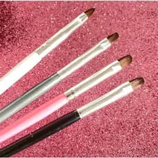 Kit com 4 pinceis lingua de gato para unhas de gel