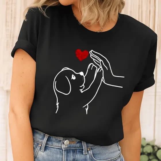 Camiseta Feminina Estampado com Love Dog