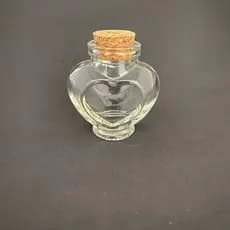1 (um) Pote de Vidro Coração 50ml com tampa Rolha