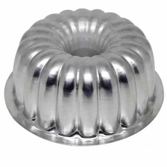 forma de bolo gomada decorada 13 x 6